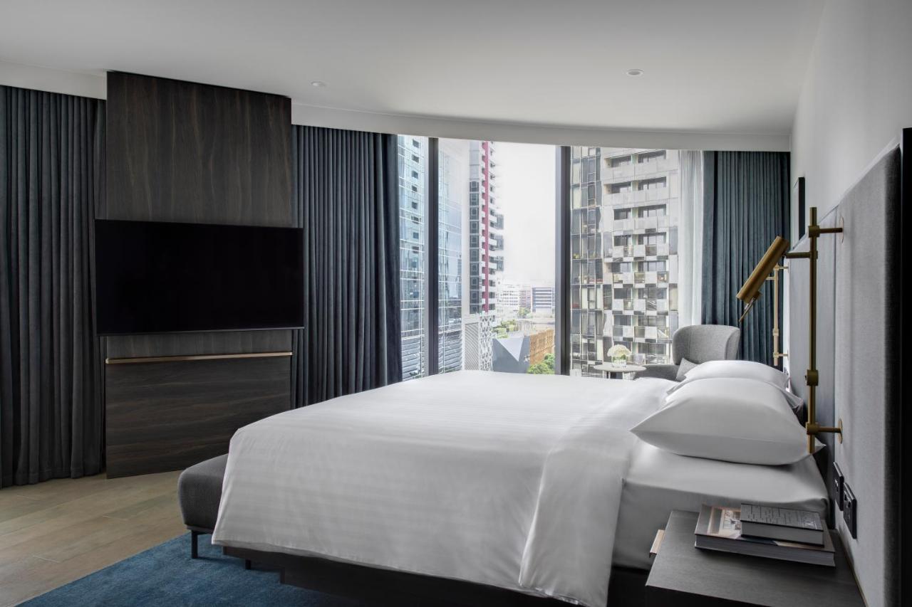 Melbourne Marriott Hotel Docklands מראה חיצוני תמונה A bedroom at the hotel