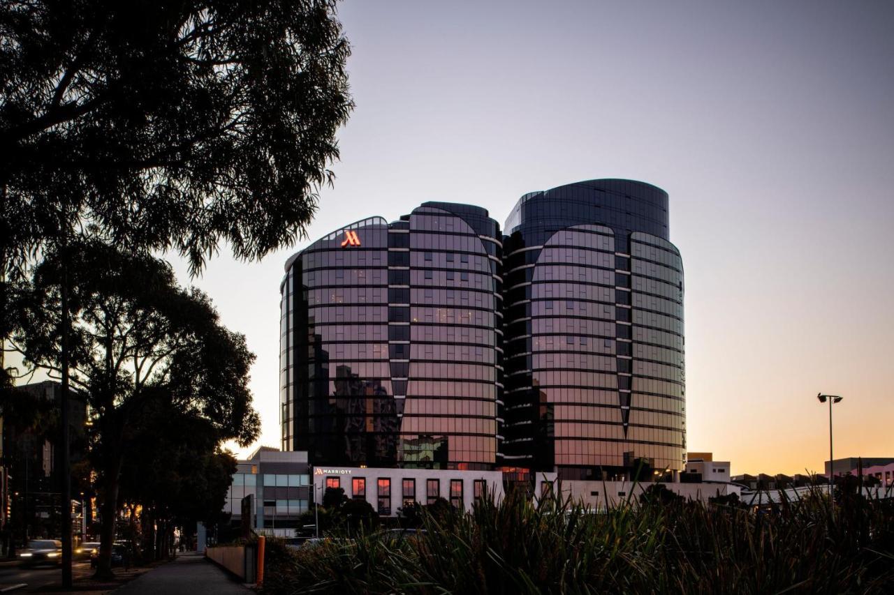 Melbourne Marriott Hotel Docklands מראה חיצוני תמונה The Marriott Melbourne Docklands